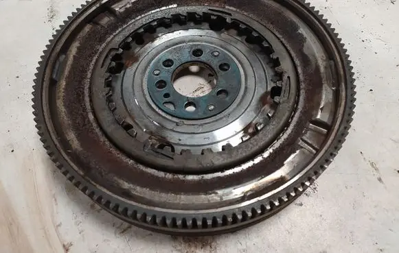 Audi A3 S3 A3 Sportback 8P Dual mass flywheel 03L105266DB
