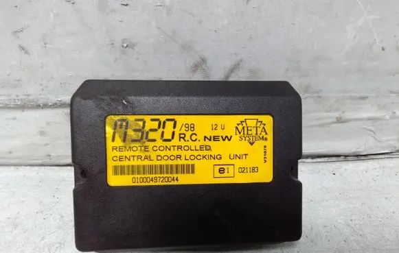 Volkswagen Bora Door central lock control unit/module 021183 0100049720044