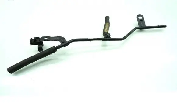 Volkswagen PASSAT B8 Engine coolant pipe/hose 5Q0121064BB