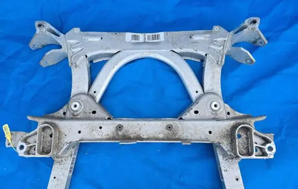 BMW i3 Front subframe 6852502