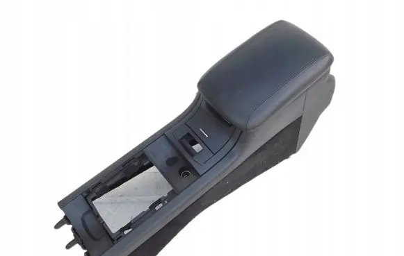 Citroen C6 Center console