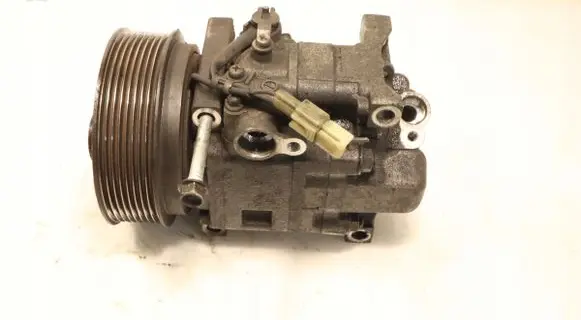 Mazda 6 Air conditioning (A/C) compressor (pump) E1100748