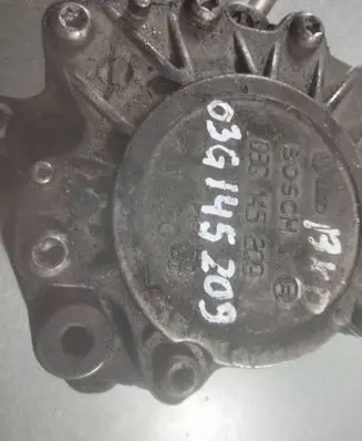 Skoda Octavia Mk2 (1Z) Vacuum pump 03G145209