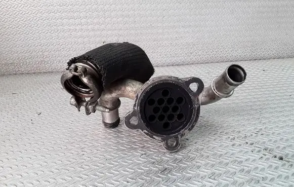 Opel Astra H EGR valve cooler 55186162