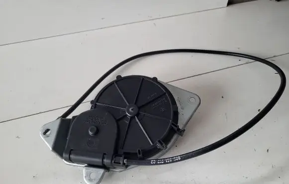 Porsche Boxster 986 Folding roof motor 98656118003