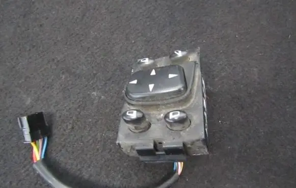 Mercedes-Benz S W220 Wing mirror switch 2208211551 03463305