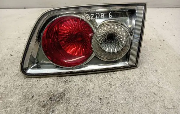 Mazda 6 Tailgate rear/tail lights 22661974