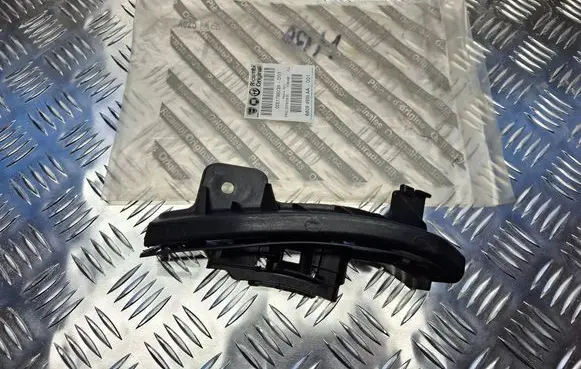 Fiat Bravo Rear bumper mounting bracket 51788239 68094935AA