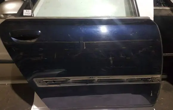 Audi A8 S8 D3 4E Rear door