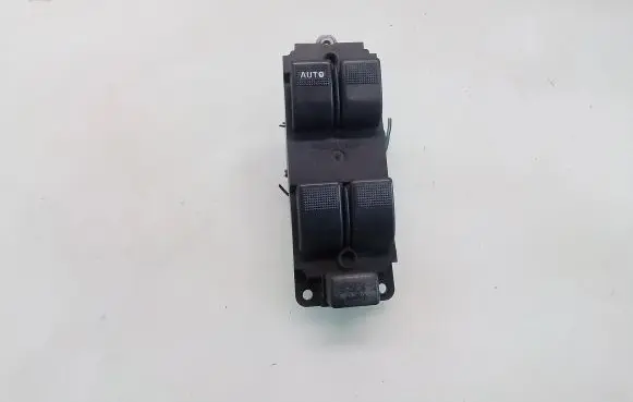 Mazda 2 Electric window control switch DD1066350