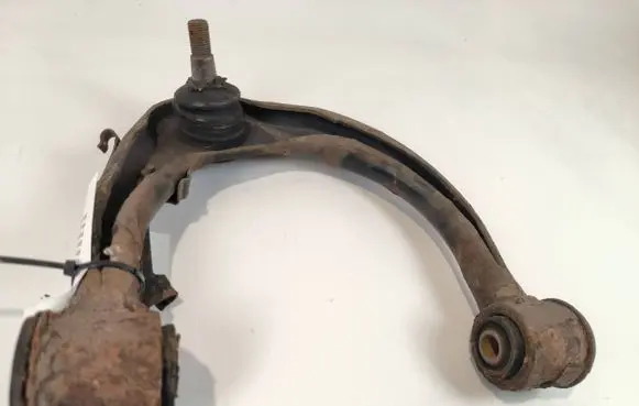 Toyota FJ cruiser Front upper control arm/wishbone 