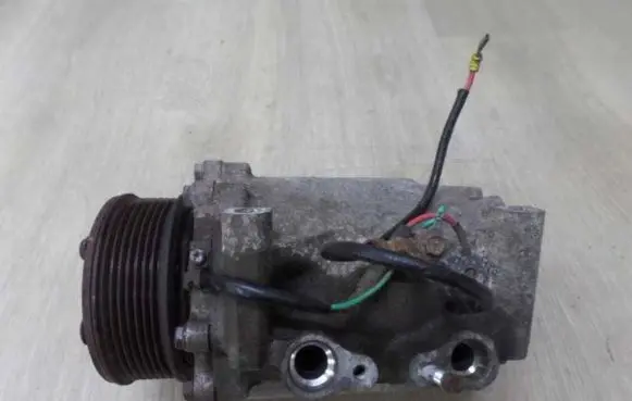 Honda Legend III KA9 Air conditioning (A/C) compressor (pump) HS-110R 45960
