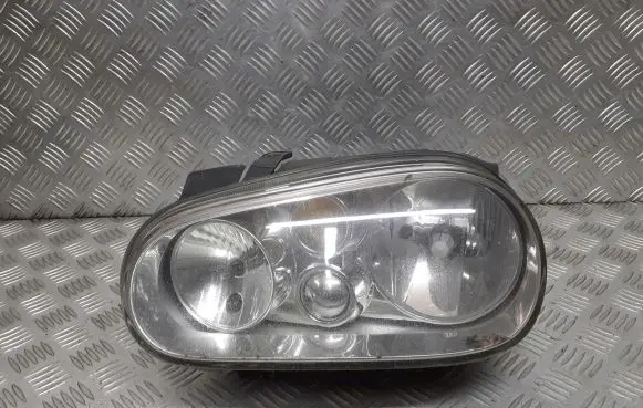 Volkswagen Golf IV Headlight/headlamp 1J1941015B