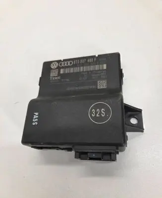 Audi A5 8T 8F Gateway control module 8T0907468F 403213
