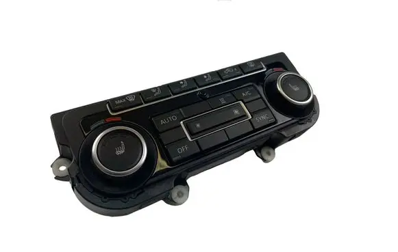 Volkswagen Tiguan Interior fan control switch 5K0907044GM
