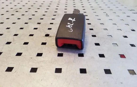 Audi A5 Sportback 8TA Rear seatbelt buckle 8T0857739H