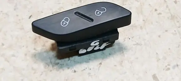 Volkswagen Golf VI Central locking switch button 5K0962125