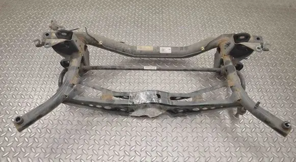 Volkswagen Golf VII Rear subframe 50511305BM 5Q0505315G