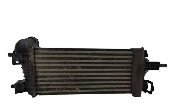 Ford Focus Intercooler radiator CV619L440VC X1436001