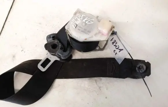 Opel Zafira A Rear seatbelt 90580905