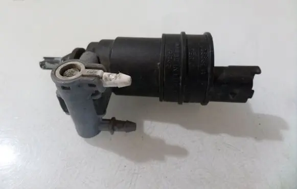 Renault Scenic I Windscreen/windshield washer pump 436687A