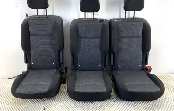 Toyota ProAce City Second row seats 