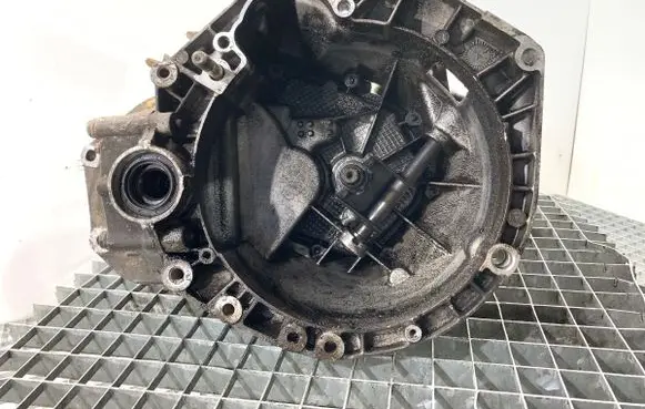 Fiat Grande Punto Manual 5 speed gearbox 55196336