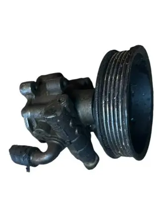 Volkswagen Golf IV Power steering pump 030145269A