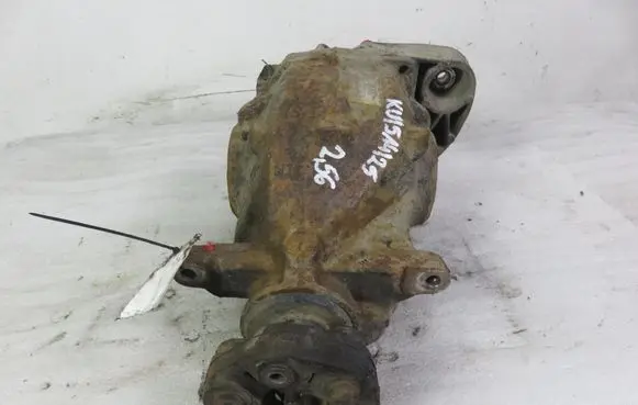 BMW 3 E90 E91 Rear differential 256 7556678