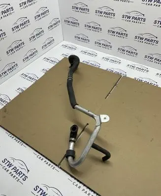 Mercedes-Benz C W205 Engine coolant pipe/hose 2058303102