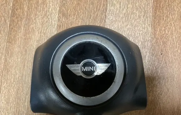 Mini One - Cooper R50 - 53 Steering wheel airbag 6757407
