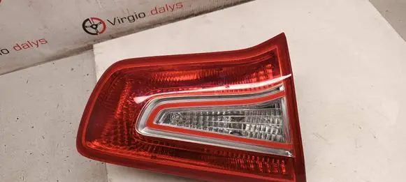 KIA Sportage Tailgate rear/tail lights 924053W0