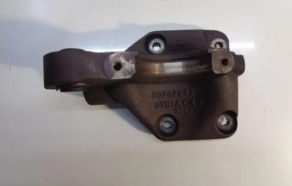 Volvo S60 Driveshaft support bearing bracket 30787842