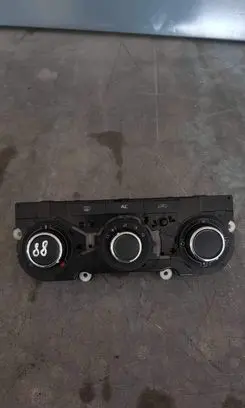 Skoda Octavia Mk3 (5E) Climate control unit 5HB00975240