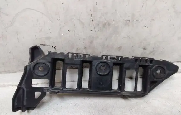 Volkswagen Touran I Front bumper mounting bracket