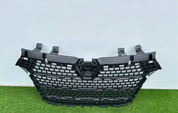 Renault Master III Front grill 623109004R