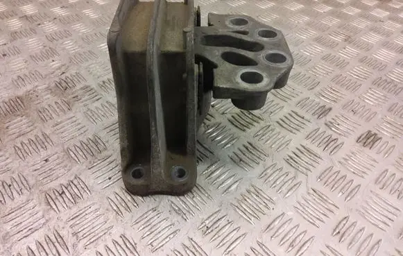 Ford Transit Custom Engine mount bracket GK216F012CC