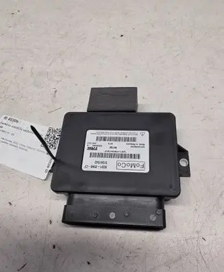Volvo S60 Hand brake control module 31341542