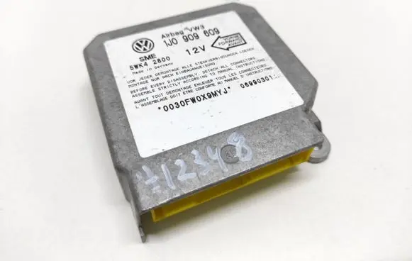 Volkswagen Golf IV Airbag control unit/module 1J0909609 5WK42800