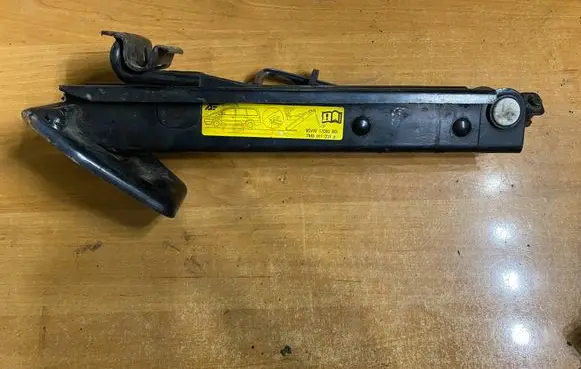 Volkswagen Sharan Lift Jack 7M0011031E 95VW17080BD