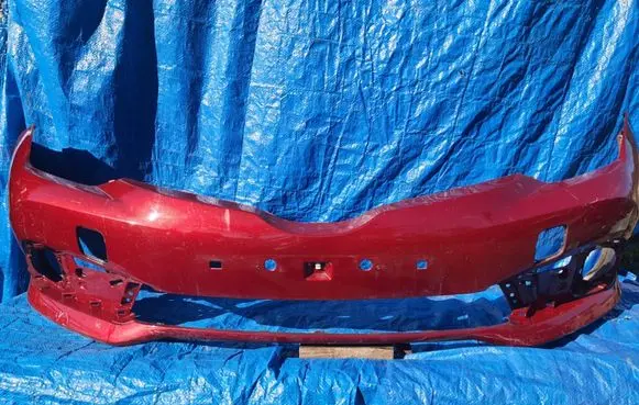Toyota Auris E180 Front bumper 52119-02K40 TOYOTA AURIS 2 II LIFT 15-18 ZDERZAK PRZEDNI