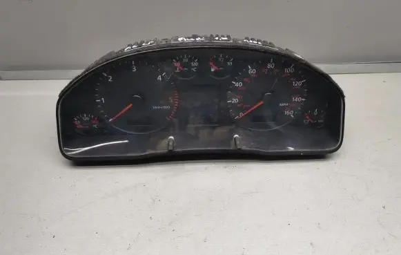 Audi A6 S6 C5 4B Speedometer (instrument cluster)