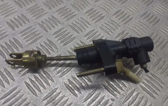 Toyota Avensis T250 Clutch release bearing slave cylinder 