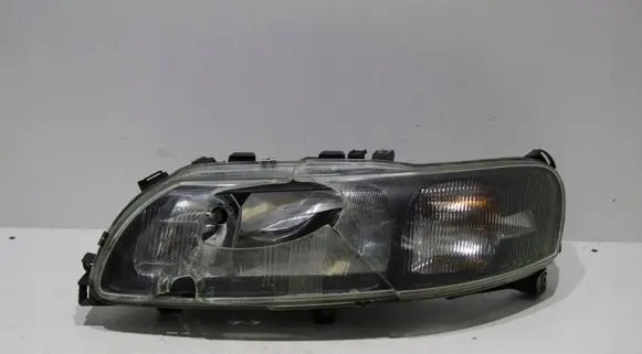Volvo V70 Headlight/headlamp