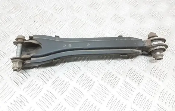 Mercedes-Benz E W212 Rear control arm A2043521488