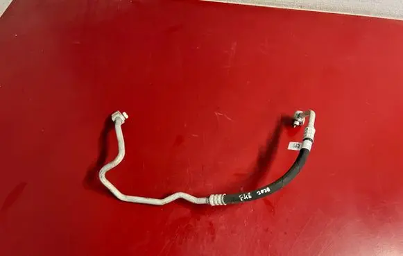 BMW X1 F48 F49 Air conditioning (A/C) pipe/hose 9869635 64539869635
