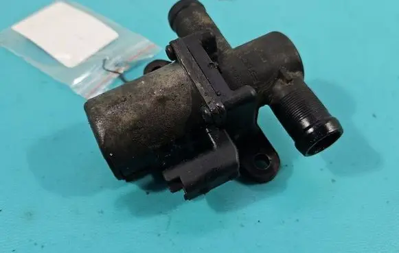Renault Trafic III (X82) Coolant heater control valve 212309316R IMPRK1545122