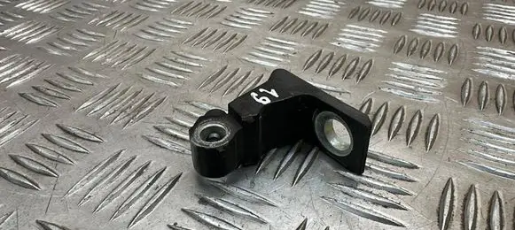 Skoda Octavia Mk3 (5E) Front door upper hinge 