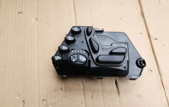 Mercedes-Benz S W220 Seat control module 2208219351