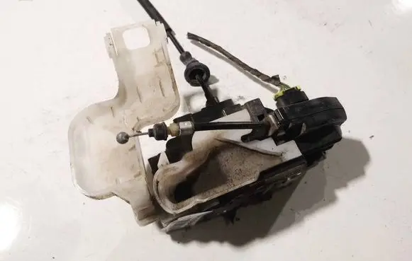KIA Ceed Front door lock